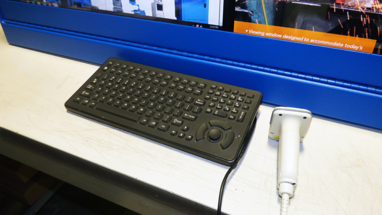 TITAN Dual Monitor Enclosure (NEMA 12) ITSENCLOSURES